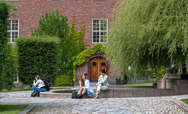 Students walking across the courtyard