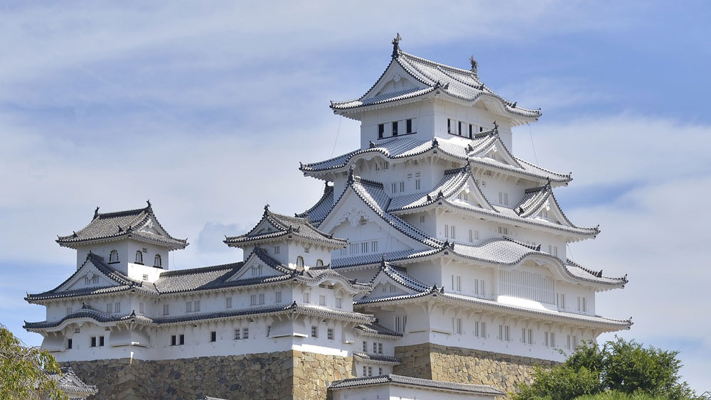 Himeji building